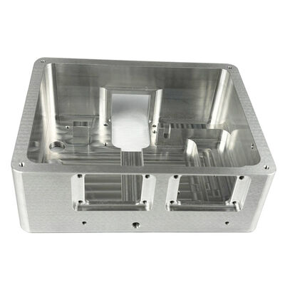 Các bộ phận nhôm CNC được sản xuất theo yêu cầu của OEM được tạo ra bởi CNC Machining và Deburrs Process Custom Aluminium Components for Industrial